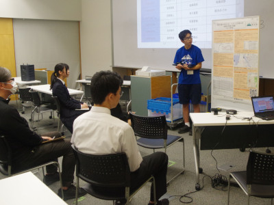 現地発表