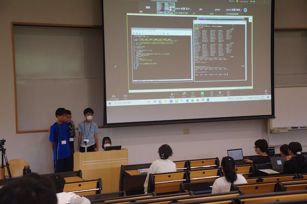 発表の様子